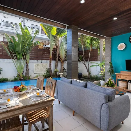 Bali Huis Villa Seminyak  Exterior photo